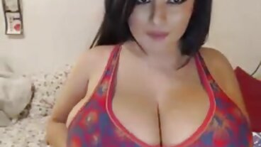 السيدة بيلوتشي افلام سكسي فرنسي تبرم الصفقة - في POV!