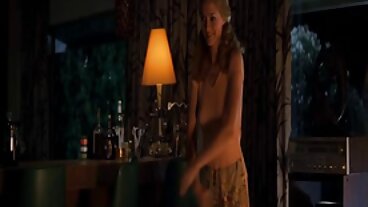 DODGY Stepbro يجعل Stepsister 'n BFF يعمل افلام سكسي هندية من أجل ذلك!